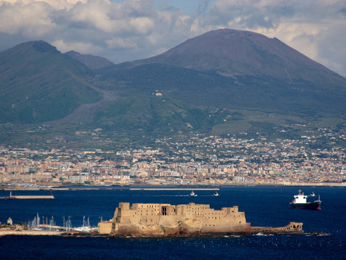 Community Center: inaugurato a Napoli il nuovo sportello