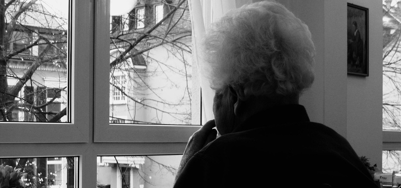 Retta Alzheimer: necessario un intervento legislativo